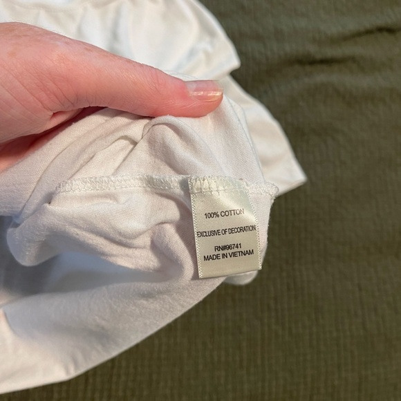 White Cropped graphic tee - Picture 4 of 6